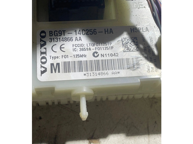 Блок предохранителей 31314866AA, GG9T14C256HA   Volvo V70    