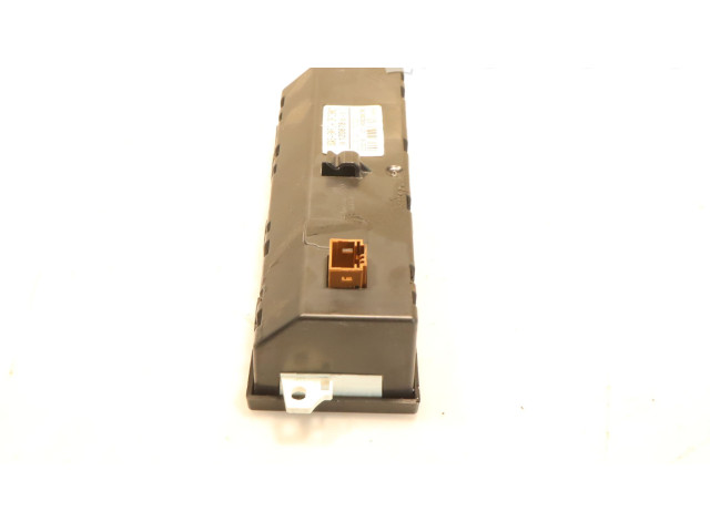 Дисплей       Peugeot 301