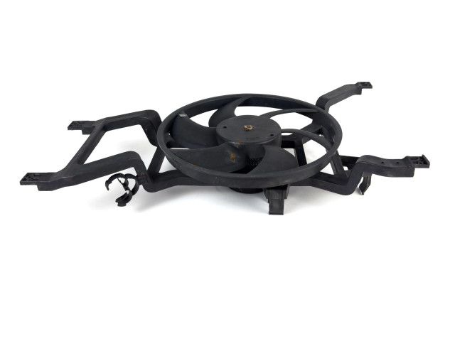 Вентилятор радиатора 8200779073, 8200779073a Dacia Sandero