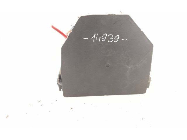 Pojistková skříňka 2129005912, 2129004810 Mercedes-Benz GLK (X204) 2011