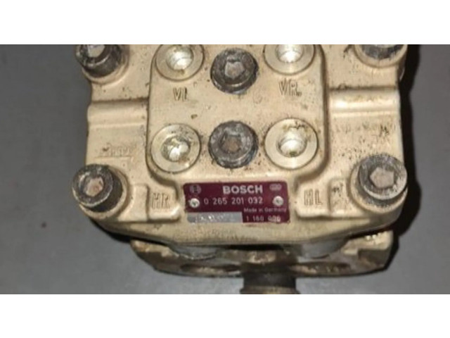 Jednotka ABS 0265201032, 1160006 BMW 5 E34 1994