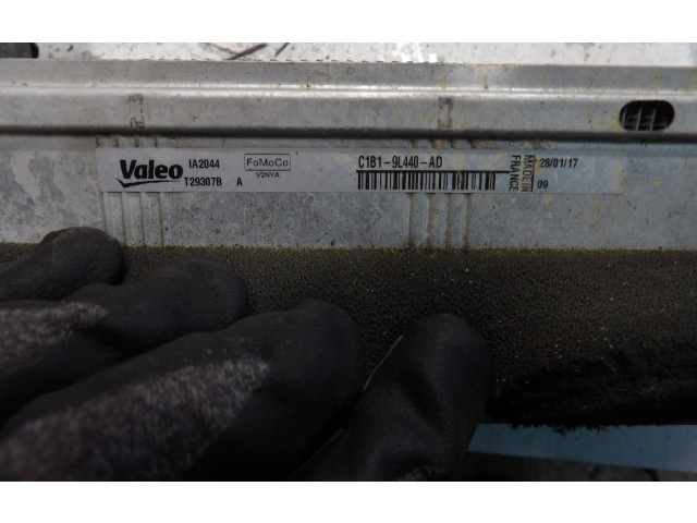 Интеркулер C1B19L440AD Ford B-MAX