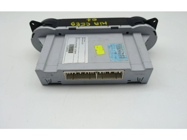 Блок управления климат-контролем 972501H600 KIA Ceed