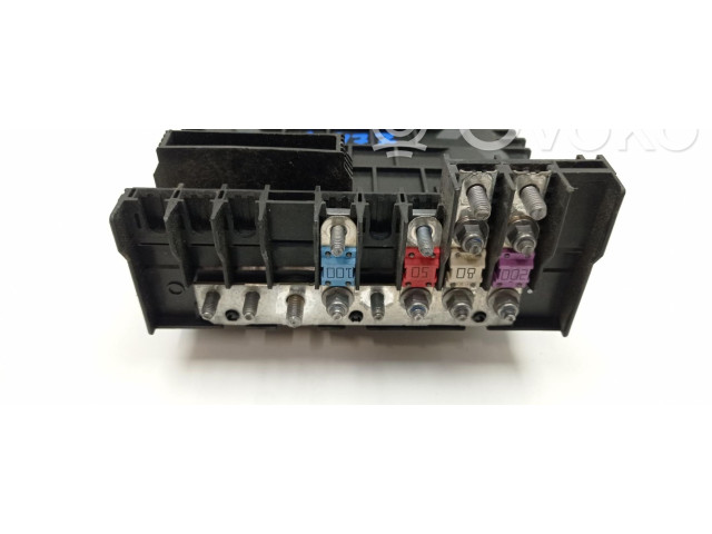 Pojistková skříňka 1K0937125A Seat Toledo III (5P) 2008