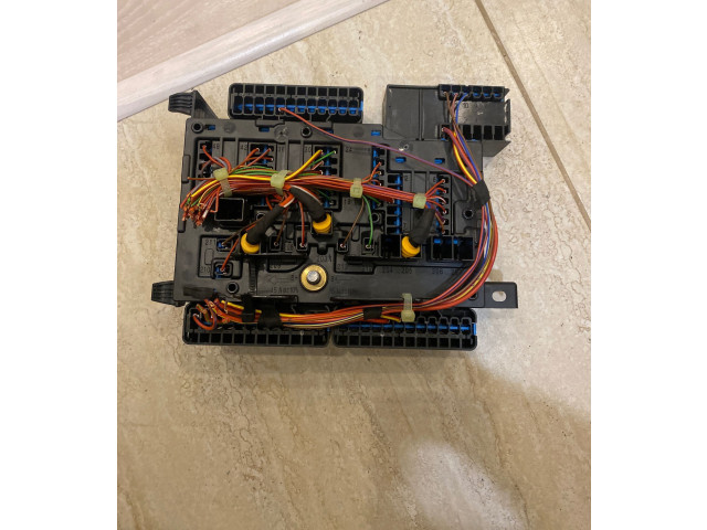 Pojistková skříňka 9270354, 9270356 BMW 2 F45 2015