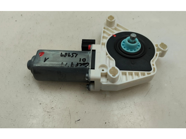 Передний двигатель механизма для подъема окон