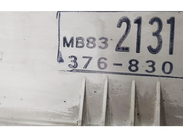 Přístrojová deska Mitsubishi Montero 1993 MB832131, MB832131