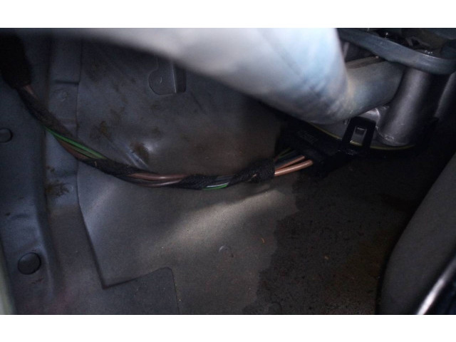 Моторчик дворников     BMW X3 E83