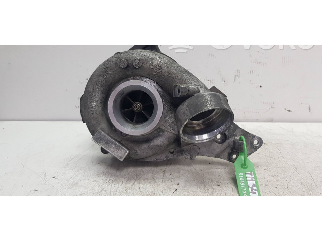Turbodmychadlo Турбина A6460960499 Mercedes-Benz C W203
