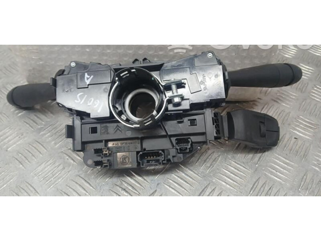 Ручка стеклоочистителей 98312608ZD, 10174886 Peugeot 5008 II