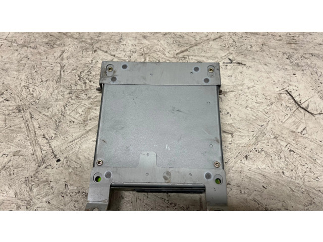 Блок управления двигателя Z5B518881B, E2T86886M1   Mazda 323 F