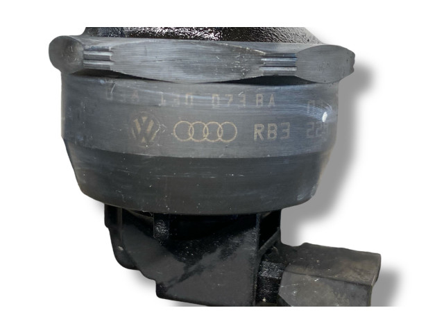 Форсунка 0414720216, 038130073ba    Audi A6 S6 C5 4B  AVF 