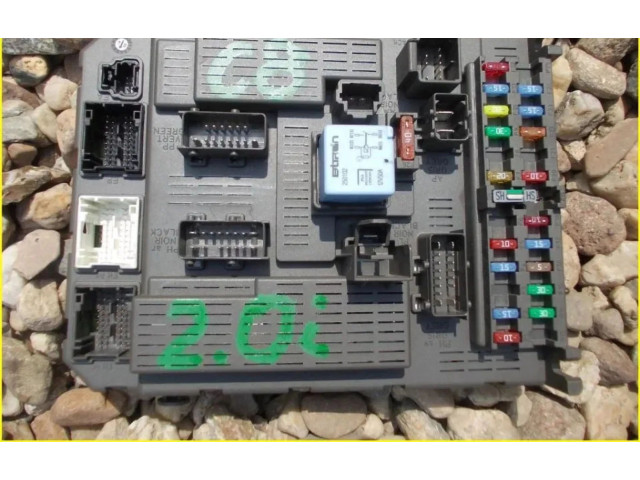 Блок предохранителей Citroen C8