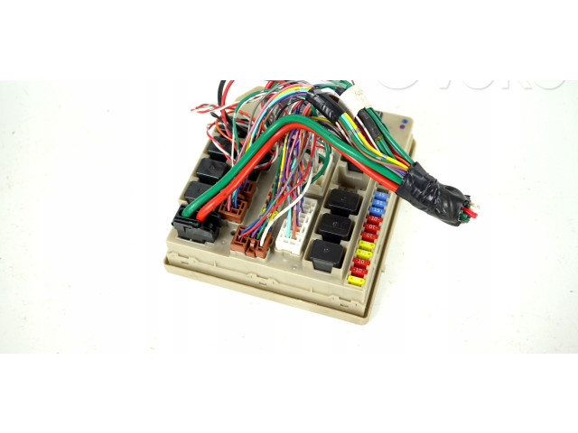 Pojistková skříňka Nissan Micra 2009