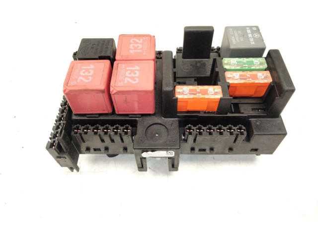 Pojistková skříňka Řídící jednotka BSM A2059062501 Meredes-Benz C W204 2014