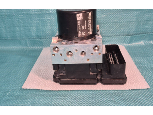 Блок АБС 1K0907379BL, 10061939551   Volkswagen  Caddy  2011 - 2016 года