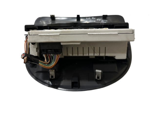 Дисплей    8200307273C   Renault Clio II