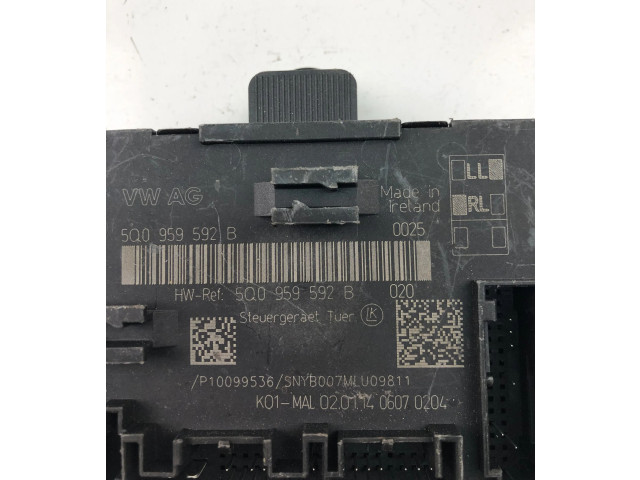 Блок управления 5Q0959592B   Volkswagen Golf VII