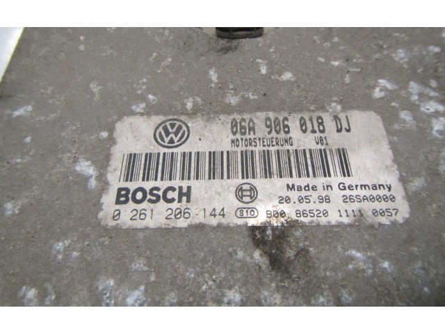 Блок управления двигателя 0261206144, 06A906018DJ Skoda Octavia Mk1 (1U)