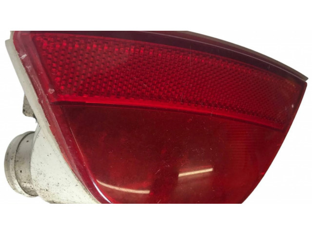 Задняя противотуманная фара