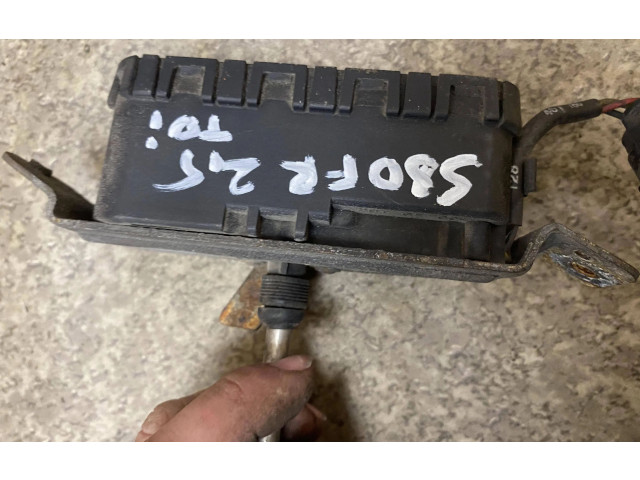 Моторчик стеклоочистителя 0390206210    Volvo S80