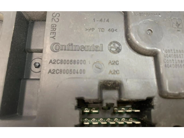 Řídící jednotka 284B14049R Renault Sandero I 2014