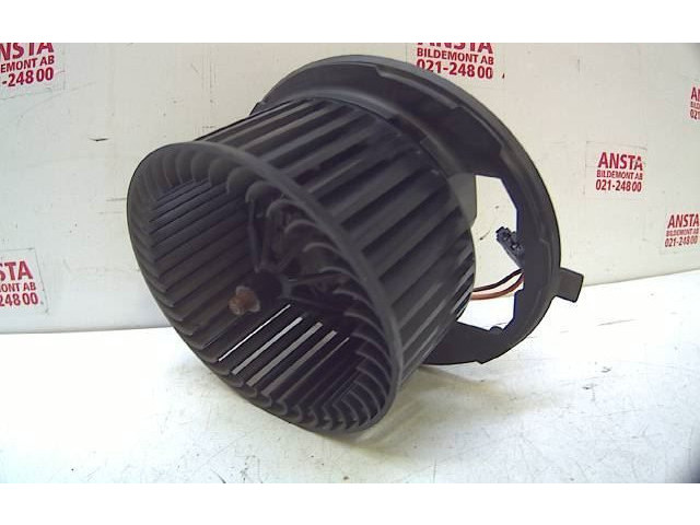 Вентилятор печки 3C1820015L Skoda Superb B6 (3T)