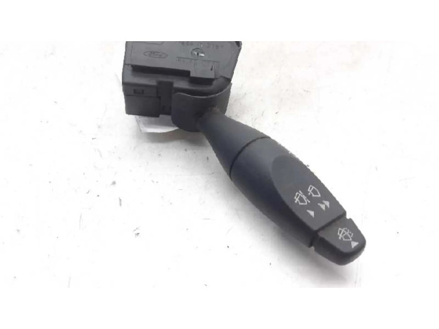 Ручка стеклоочистителей 854102 Ford Connect