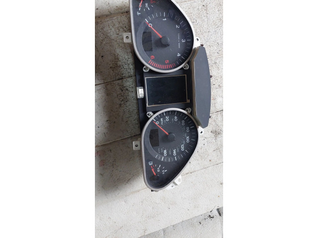 Přístrojová deska  Audi Q7 4L 2007   