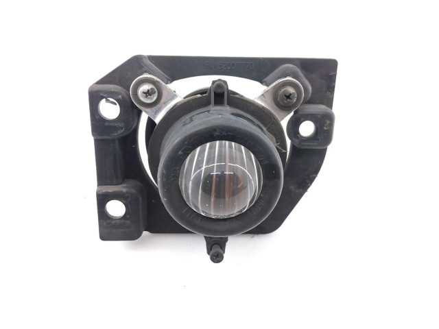 Передняя противотуманная фара