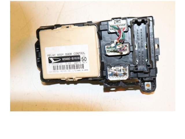 Блок предохранителей 85980-B1010 Daihatsu Terios