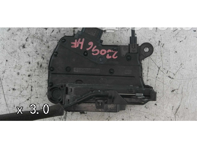 Двигатель центрально замка 825024563R, 805024563R    Renault Clio IV  H4BT 400 