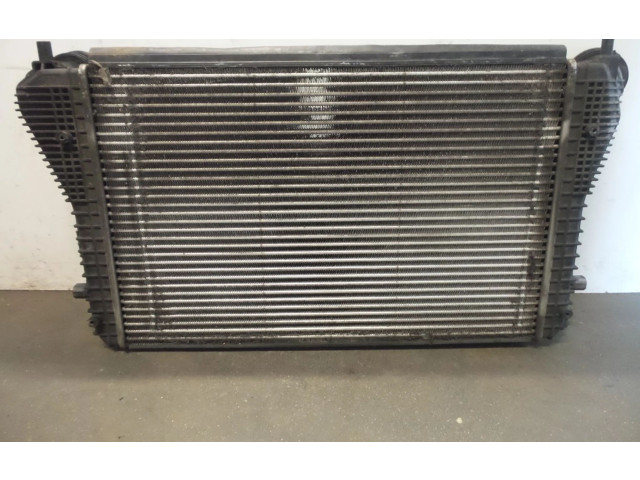 Интеркулер 1K0145803E, 1K0145803E Volkswagen Golf Plus
