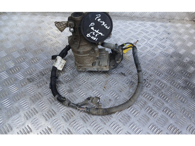 Насос рулевого управления A2C37848200   Peugeot Partner III