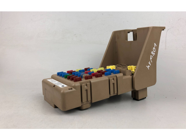 Pojistková skříňka 82201AG040 Subaru Legacy 2008