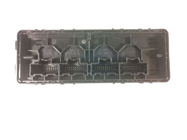 Блок управления климат-контролем 84451506, 13598156   Chevrolet Camaro