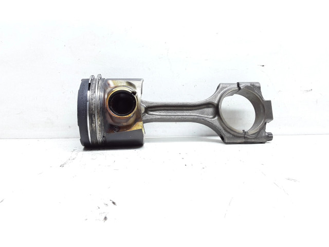 Поршень с шатуном A1L123 Volvo S60