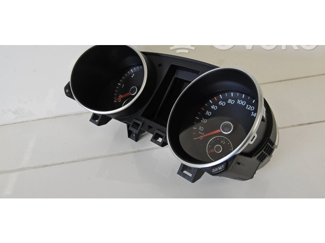 Панель приборов 5K0920860G Volkswagen Golf VI