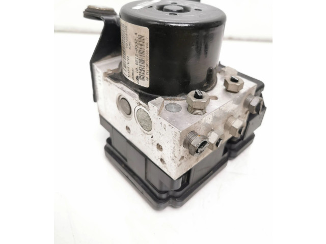 Блок АБС 31329139, P31329139   Volvo  V70  2008 - 2013 года