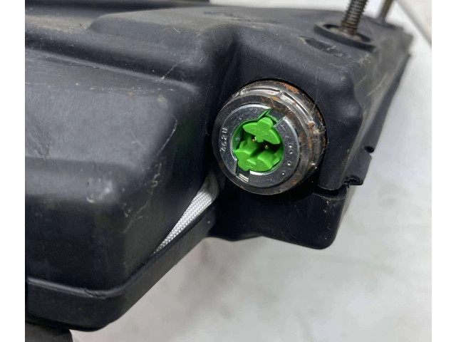 Подушка безопасности в сиденье 30715730, 607561400 Volvo V70