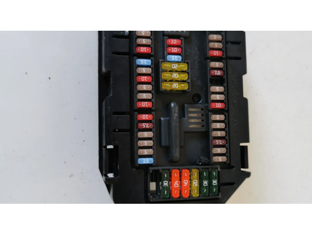   Pojistková skříňka 9316568   BMW X5 F15 2015
