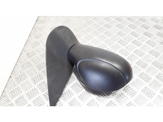 Zpětné zrcátko pravé Peugeot 206 2001 6475000