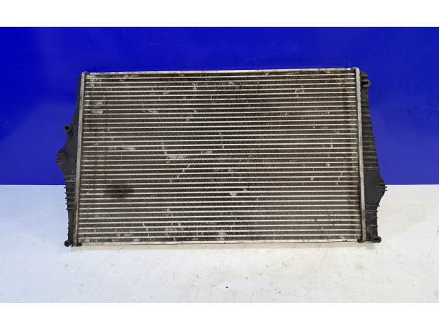Радиатор интеркулера 31274553   Volvo XC90   для двигателя D 5244 T4