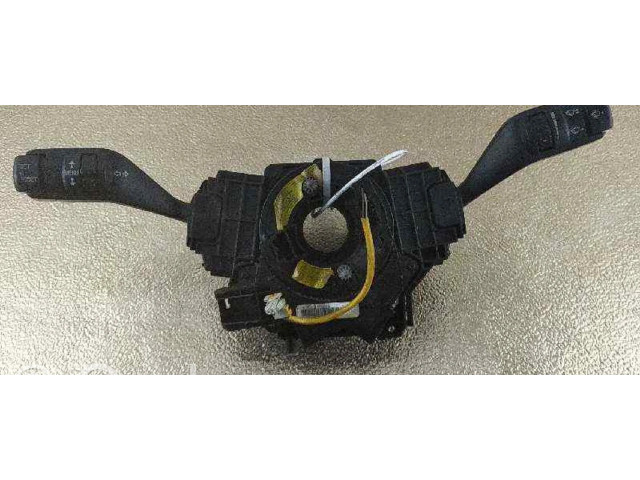 Мултифункционный включатель управления / ручка