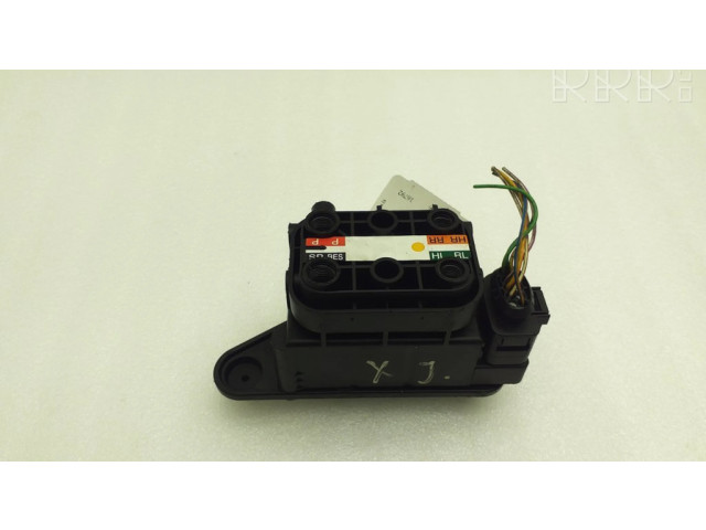 Распределитель воздуха / блок клапана (пневматическое шасси)