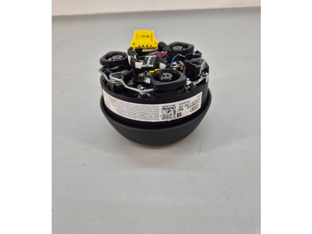 Подушка безопасности водителя 81A880201S   Audi Q2 -