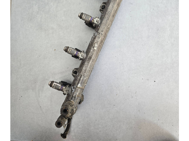 Топливная рампа 036133319, 0360311   Audi A3 S3 8P   для двигателя BLS