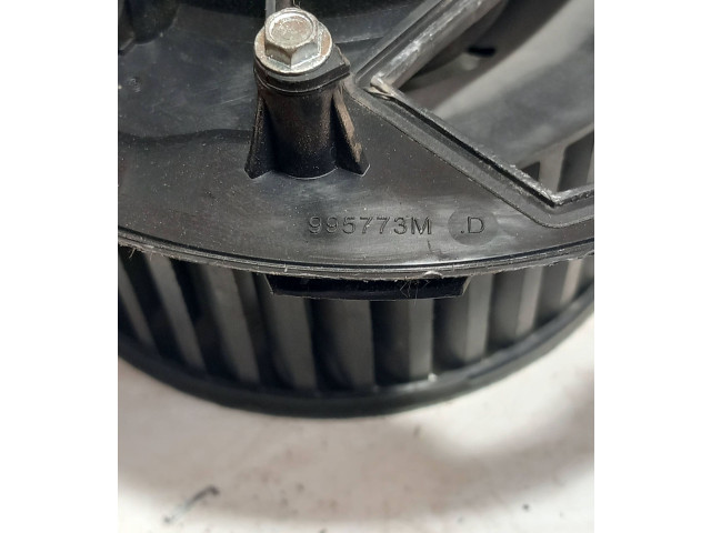 Вентилятор печки 995773M Volkswagen Touran I