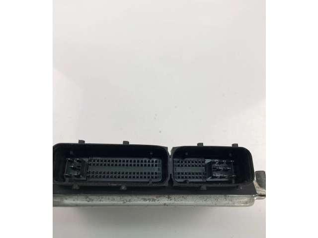 Řídící jednotka 06A906032MJ, 0261208115 Audi TT Mk1 2004