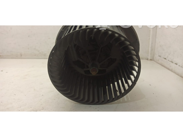 Вентилятор печки       Volkswagen Golf Plus